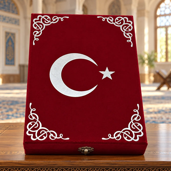 Orta Boy Ayyıldızlı Kadife Kaplı Plaket Kur'an-ı Kerim
